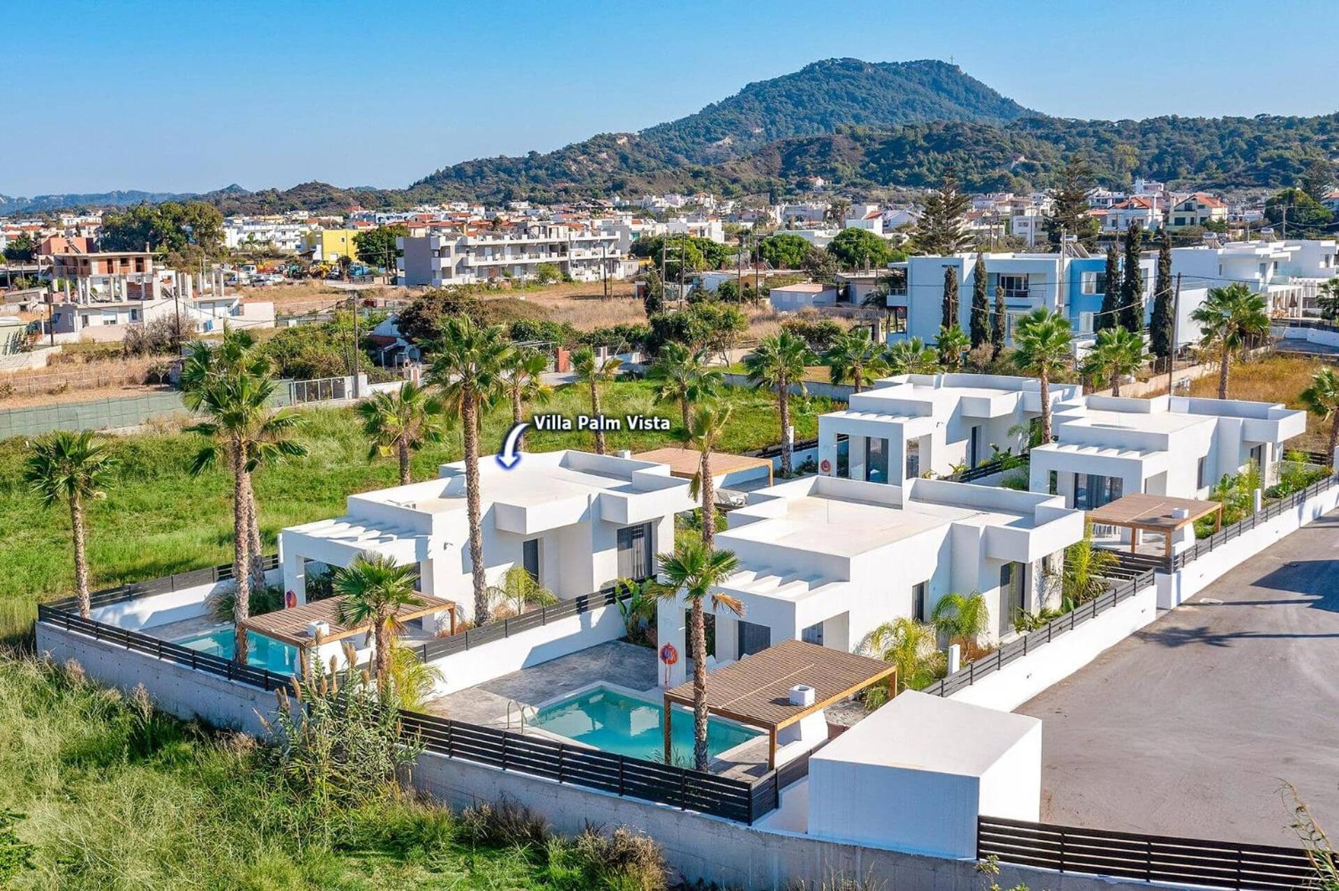 Palm Vista By * Kremastí